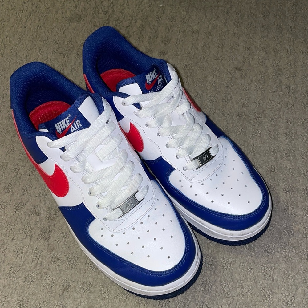 Nike Air Force 1